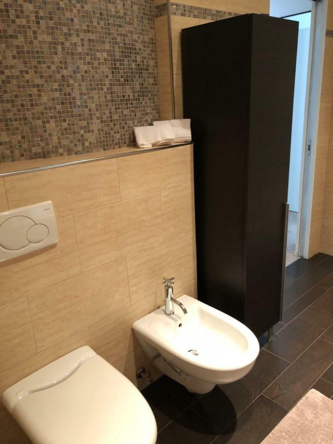 Appartamento Alle Porte 加尔达湖滨 外观 照片